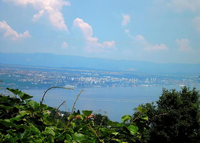 Kestenovi Dvori Opatija