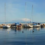 Kestenovi Dvori أوباتيا