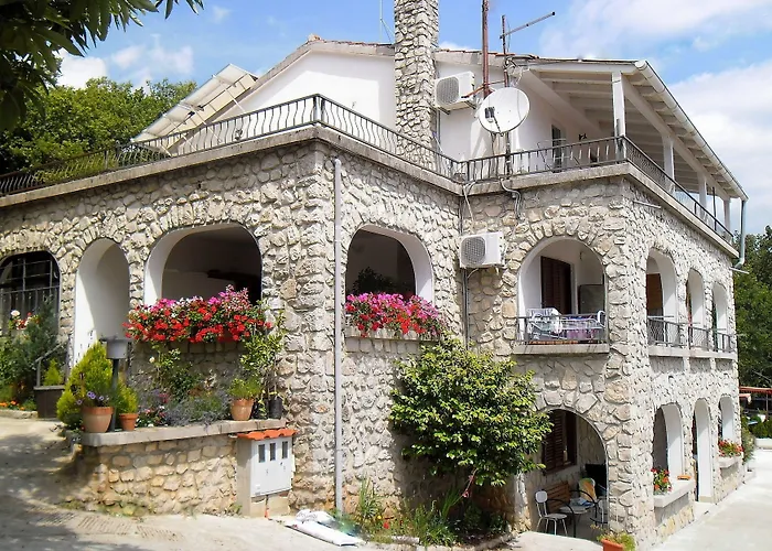 Kestenovi Dvori * Abbazia